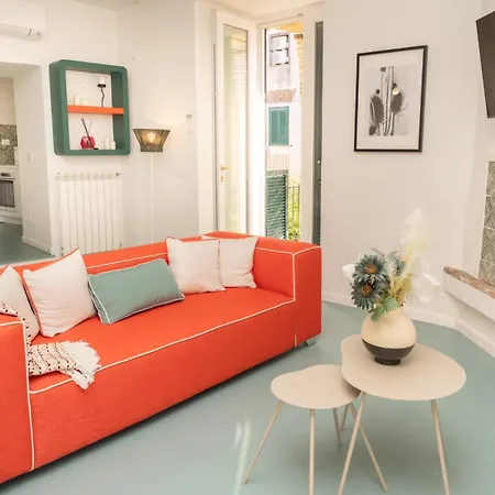 Borgo Mezzo Monte With Concierge, Panoramic Sea Views And Rooftop Jacuzzi By Feeling Italy شقة سورينتو