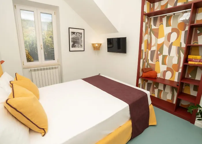 شقة Borgo Mezzo Monte With Concierge, Panoramic Sea Views And Rooftop Jacuzzi By Feeling Italy سورينتو