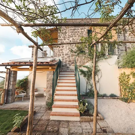 شقة Borgo Mezzo Monte With Concierge, Panoramic Sea Views And Rooftop Jacuzzi By Feeling Italy سورينتو