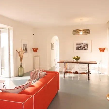 شقة Borgo Mezzo Monte With Concierge, Panoramic Sea Views And Rooftop Jacuzzi By Feeling Italy سورينتو